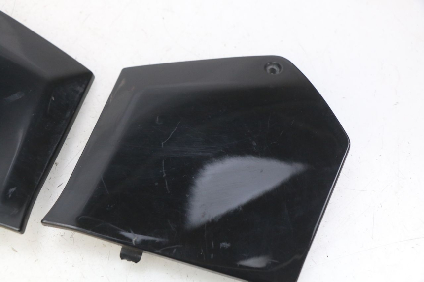 photo de FOOTREST JUNCTION PIAGGIO MP3 500 (2011 - 2015)