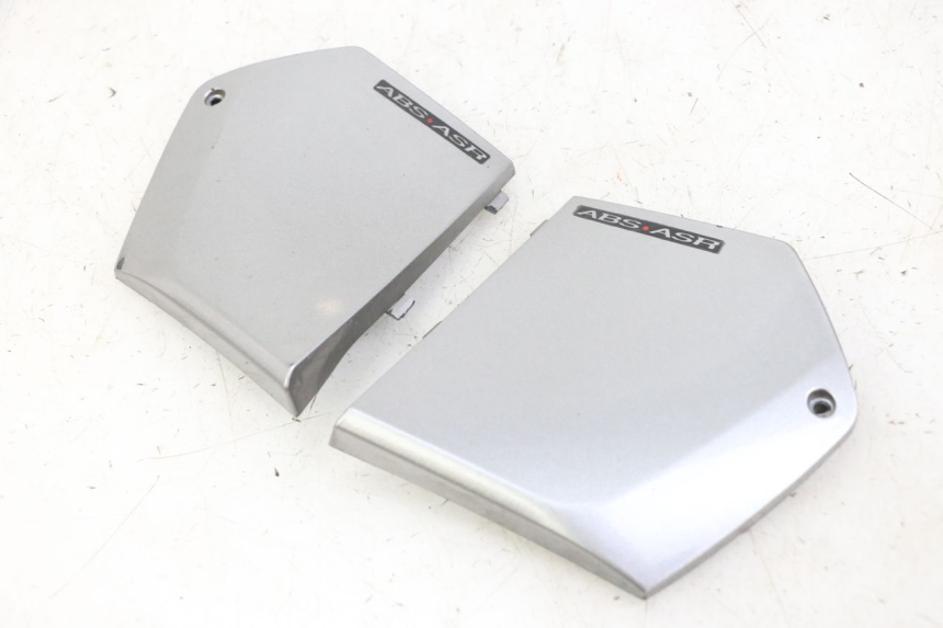 photo de FOOTREST JUNCTION PIAGGIO MP3 500 (2014 - 2016)