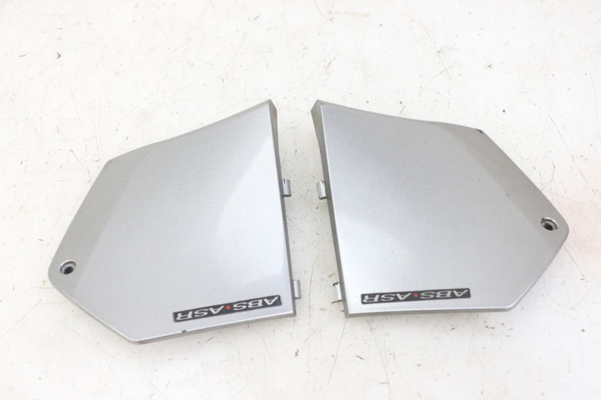 photo de FOOTREST JUNCTION PIAGGIO MP3 500 (2014 - 2016)