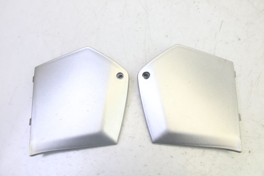 photo de MIDDLE FLOOR PANEL PIAGGIO MP3 125 (2006 - 2014)