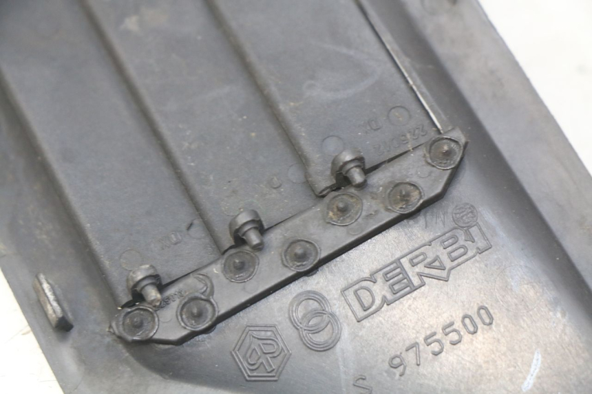 photo de MIDDLE FLOOR PANEL GILERA NEXUS 125 (2009 - 2013)