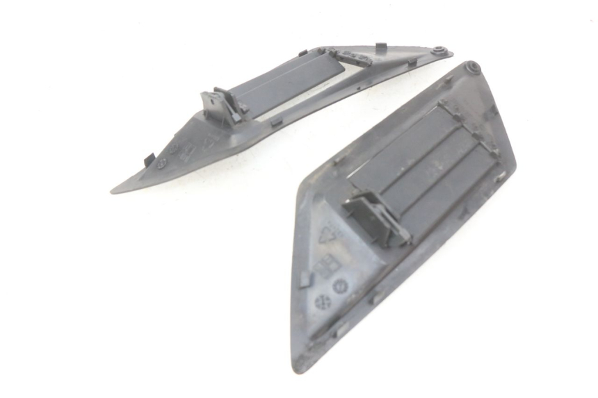 photo de MIDDLE FLOOR PANEL GILERA NEXUS 125 (2009 - 2013)