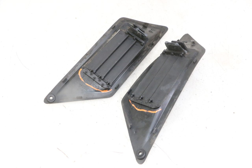 photo de MIDDLE FLOOR PANEL GILERA NEXUS 125 (2009 - 2013)