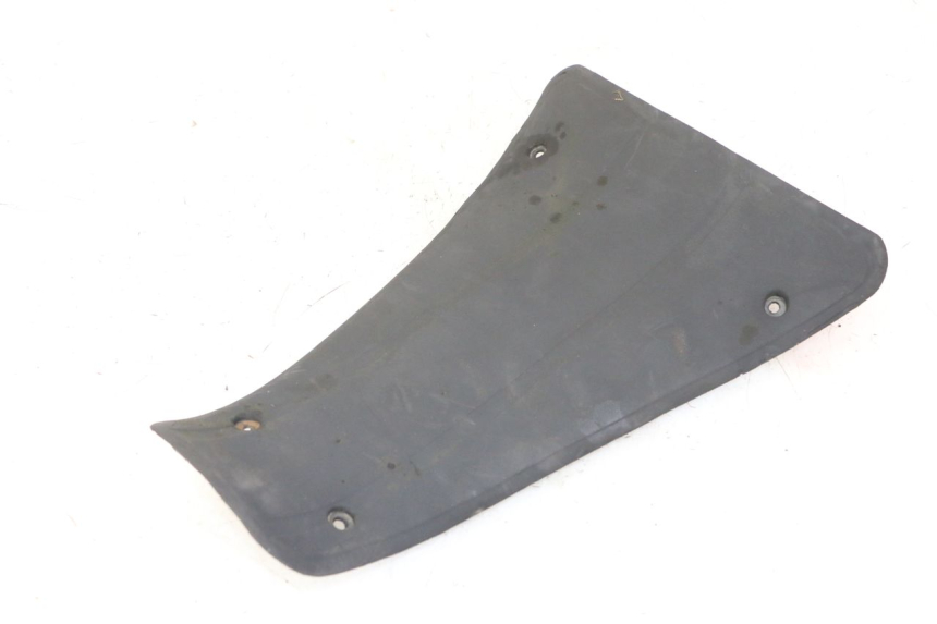 photo de MIDDLE FLOOR PANEL PIAGGIO VESPA GRANTURISMO 200 (2004 - 2005)