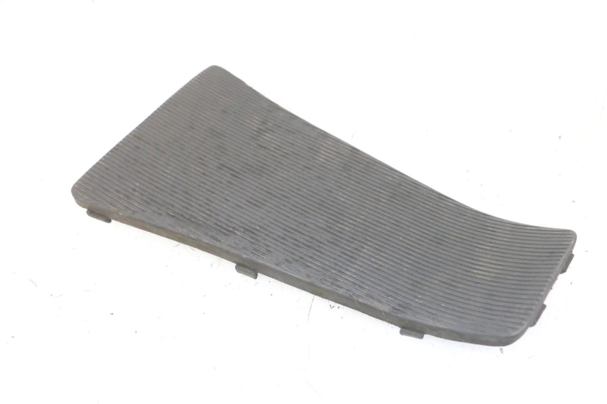 photo de MIDDLE FLOOR PANEL PIAGGIO VESPA LX 150 (2005 - 2013)