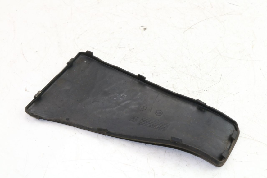 photo de FOOTREST JUNCTION PIAGGIO VESPA LX 2T 50 (2005 - 2013)