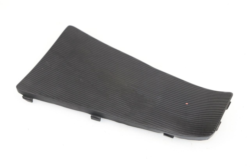 photo de FOOTREST JUNCTION PIAGGIO VESPA LX 2T 50 (2005 - 2013)