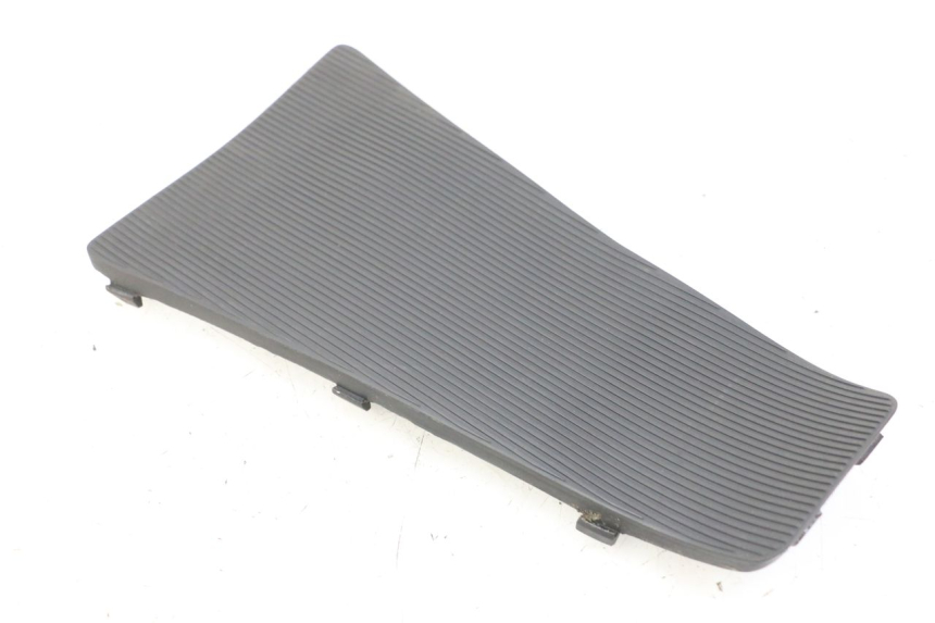 photo de MIDDLE FLOOR PANEL PIAGGIO VESPA LX IE 125 (2010 - 2012)