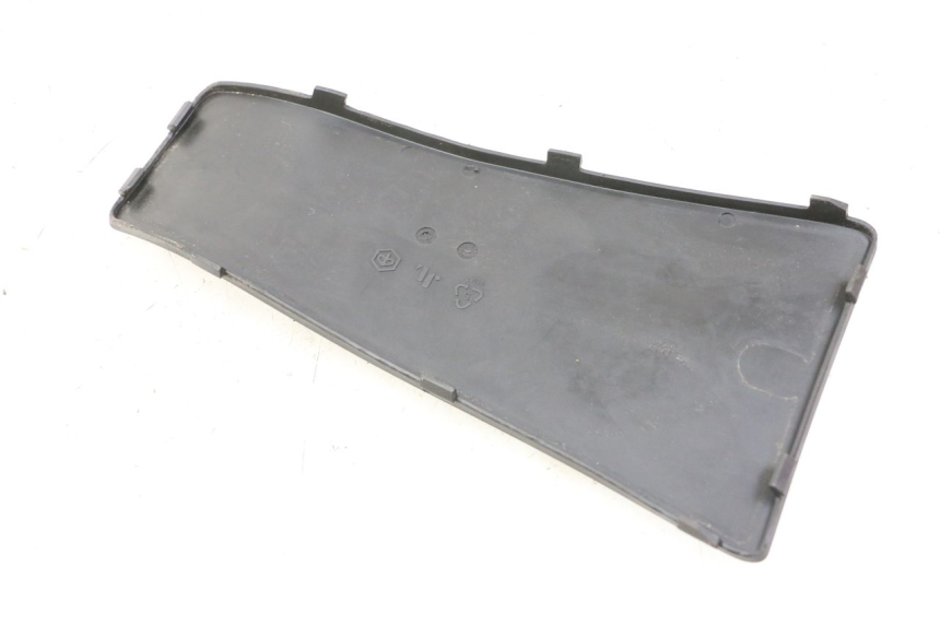 photo de MIDDLE FLOOR PANEL PIAGGIO VESPA LX IE 125 (2010 - 2012)