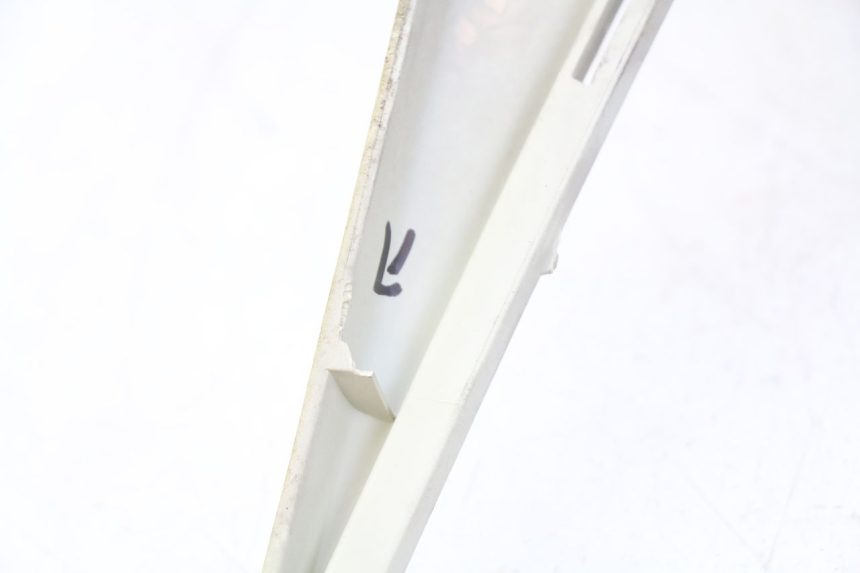 photo de MIDDLE FLOOR PANEL PEUGEOT SATELIS 125 (2006 - 2009)