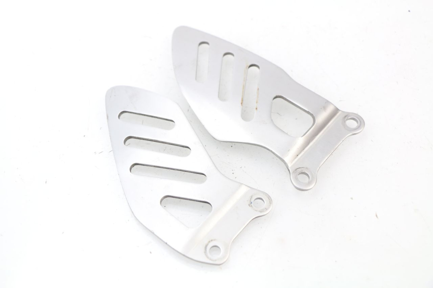 photo de MIDDLE FLOOR PANEL SUZUKI GSX-R GSXR 600 (2008 - 2010)