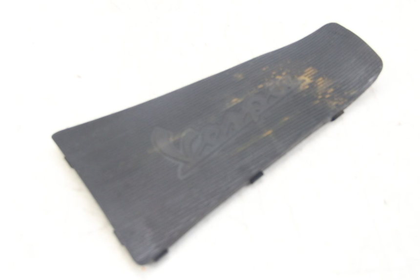 photo de FOOTREST JUNCTION PIAGGIO VESPA S 2T 50 (2007 - 2014)