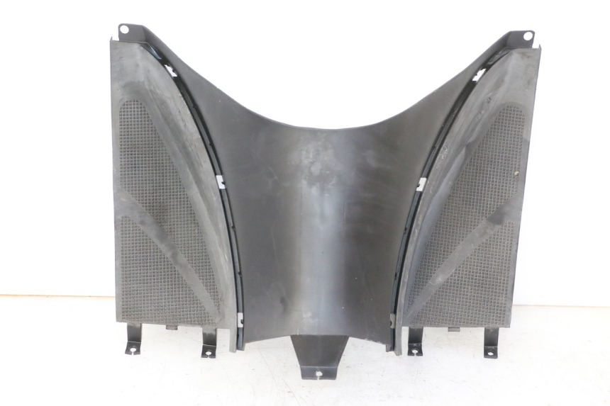 photo de MIDDLE FLOOR PANEL YAMAHA YP MAJESTY 125 (2007 - 2010)