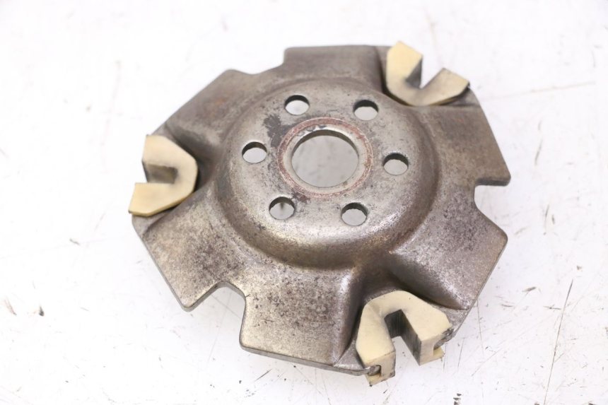 photo de VARIATOR BACK PLATE DAELIM HISTORY 125 (2001 - 2002)