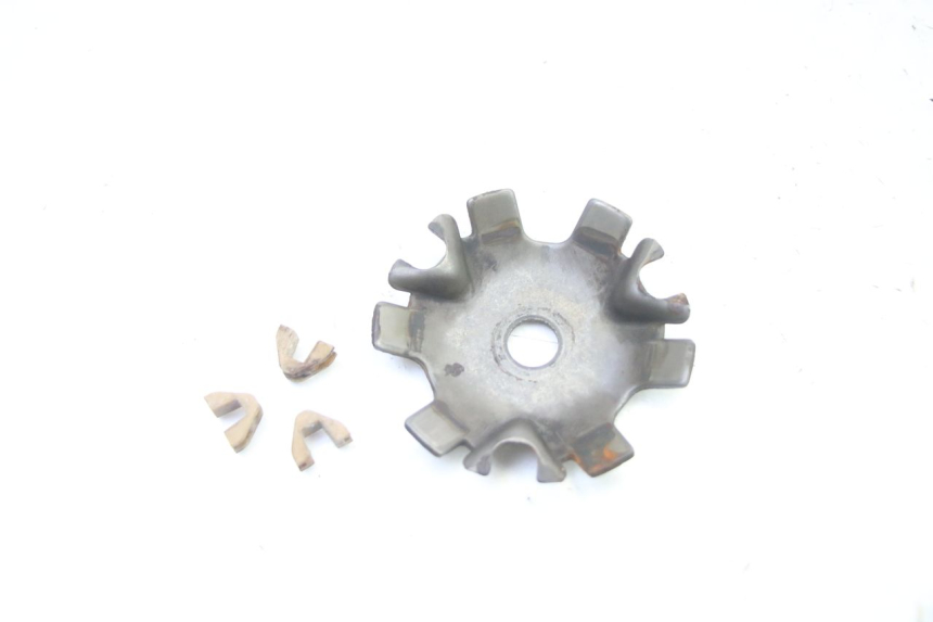 photo de VARIATOR BACK PLATE PEUGEOT STREETZONE I NAKED 2T 50 (2018 - 2020)