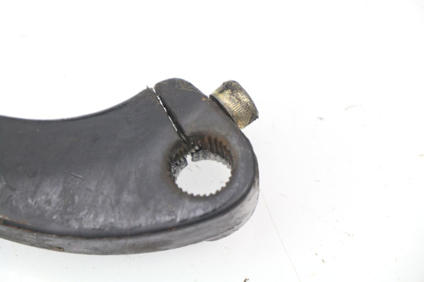 photo de KICK START PEUGEOT SPEEDFIGHT 2 AC 50 (2000 - 2009)