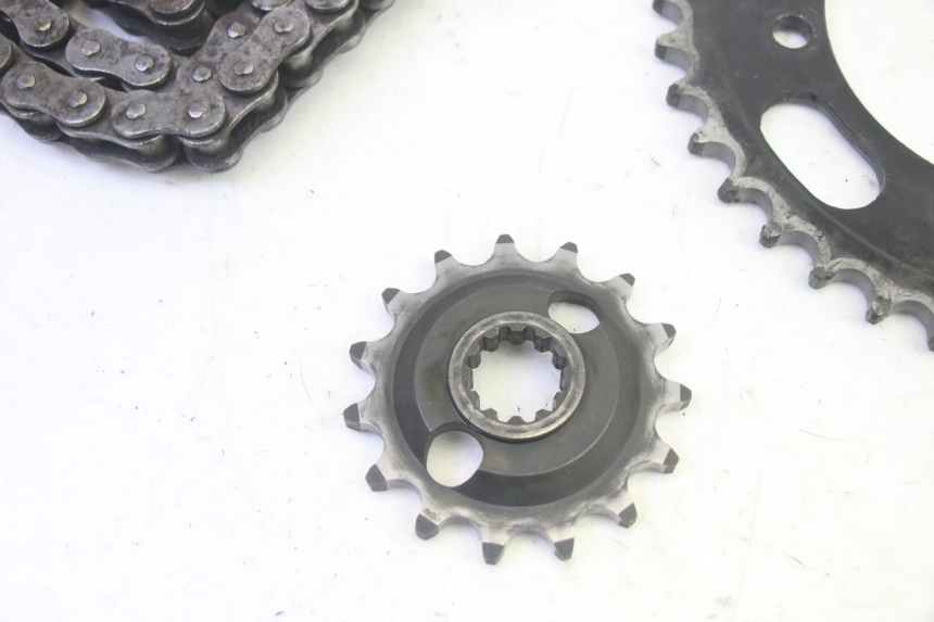 photo de CHAIN SPROCKET KIT KAWASAKI GPZ RX 1000 (1986 - 1988) - Technical close-up
