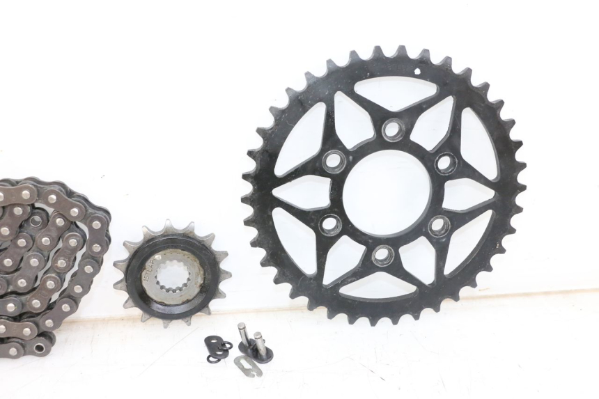 photo de CHAIN SPROCKET KIT ROYAL ENFIELD SCRAM 411 (2022 - 2024)