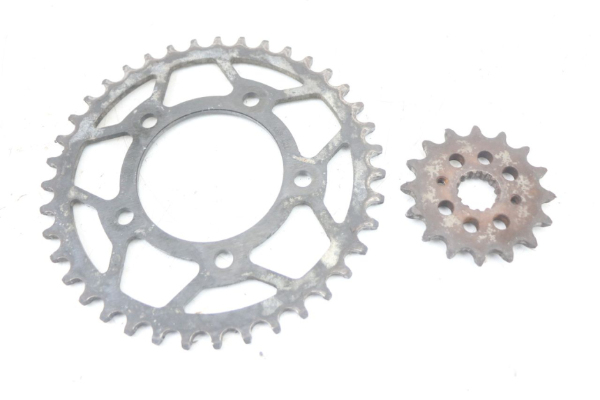 photo de CHAIN SPROCKET KIT SUZUKI GS F 500 (2004 - 2007)