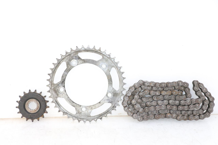 photo de CHAIN SPROCKET KIT SUZUKI GSR 750 (2011 - 2017)