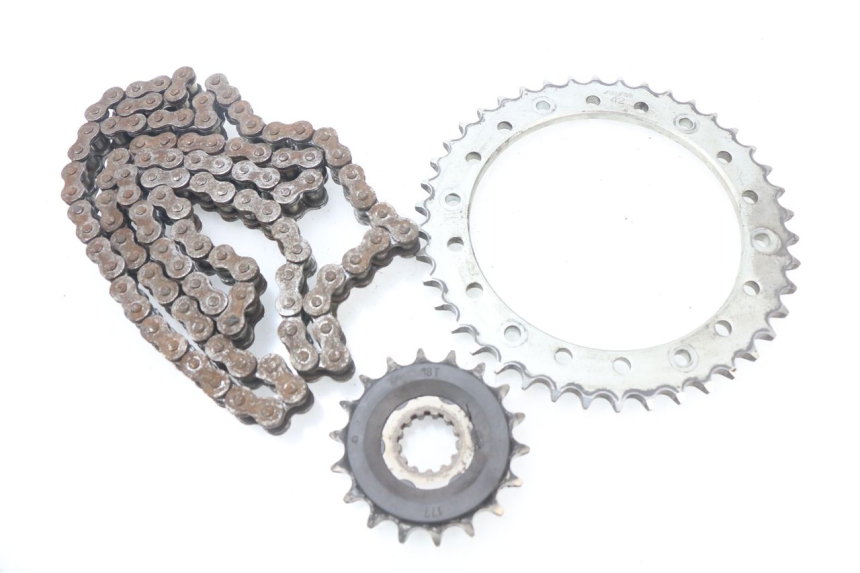 photo de CHAIN SPROCKET KIT TRIUMPH SPEED TRIPLE 1050 (2005 - 2007)