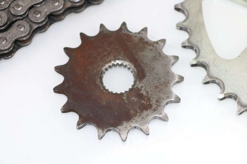 photo de Chain kit APRILIA TUONO 125 (2003 - 2005)