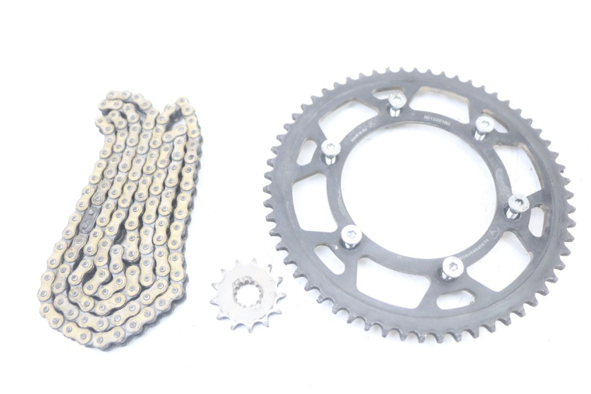 photo de CHAIN SPROCKET KIT VENT DERAPAGE 50 (2018 - 2023)