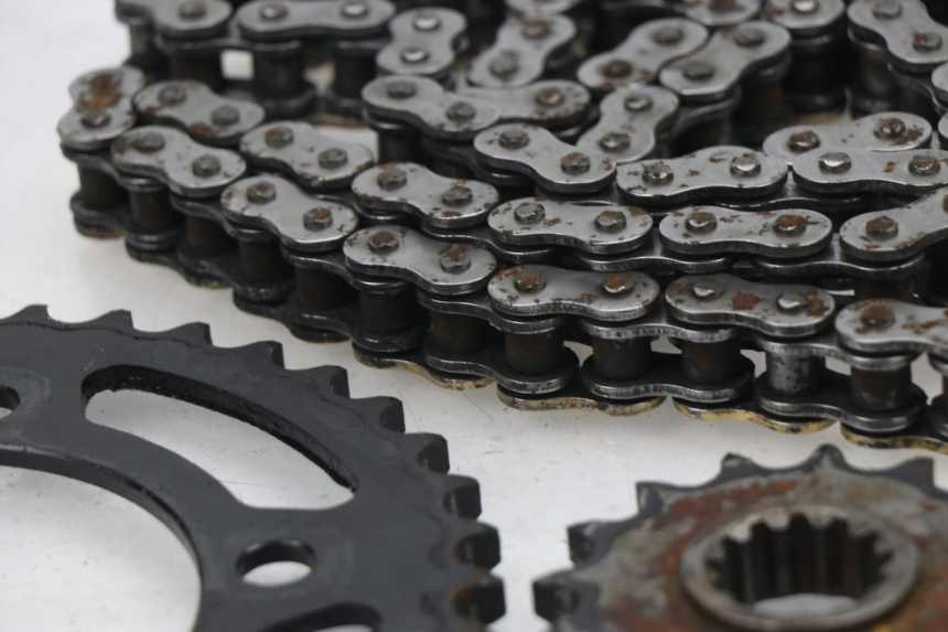 photo de CHAIN SPROCKET KIT HONDA VTR F FIRESTORM 1000 (1997 - 2001) - Technical close-up