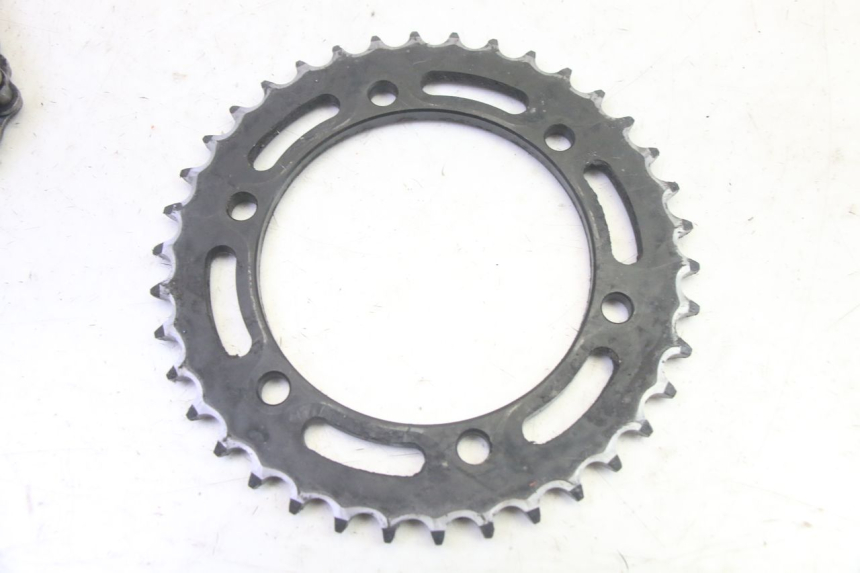 photo de CHAIN SPROCKET KIT KAWASAKI ZR 7 750 (1999 - 2001) - Component detail