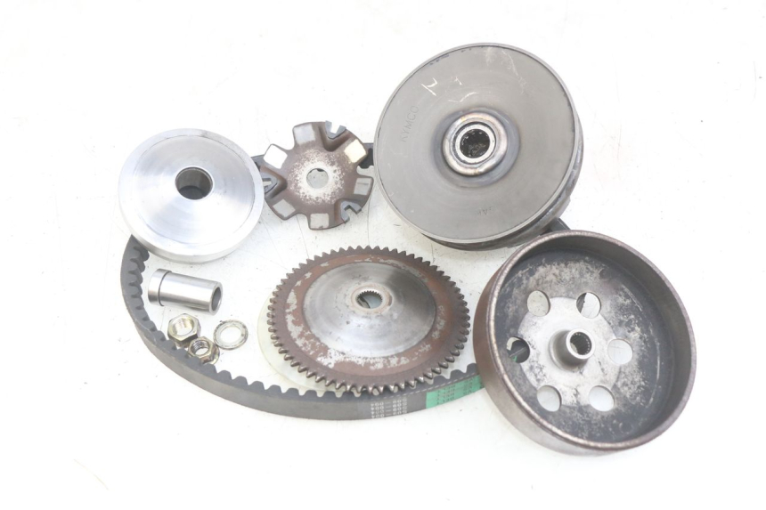 photo de CLUTCH VARIATOR KIT KYMCO AGILITY 4T 50 (2005 - 2018)