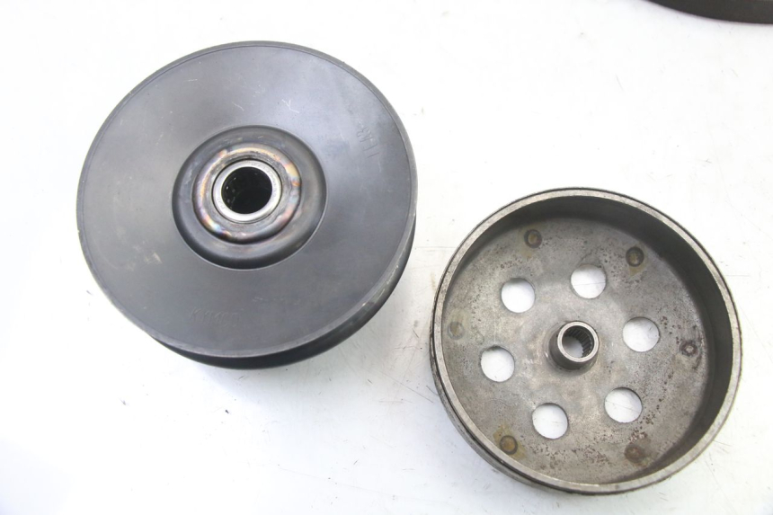 photo de CLUTCH VARIATOR KIT KYMCO AGILITY 4T 50 (2018 - 2022)