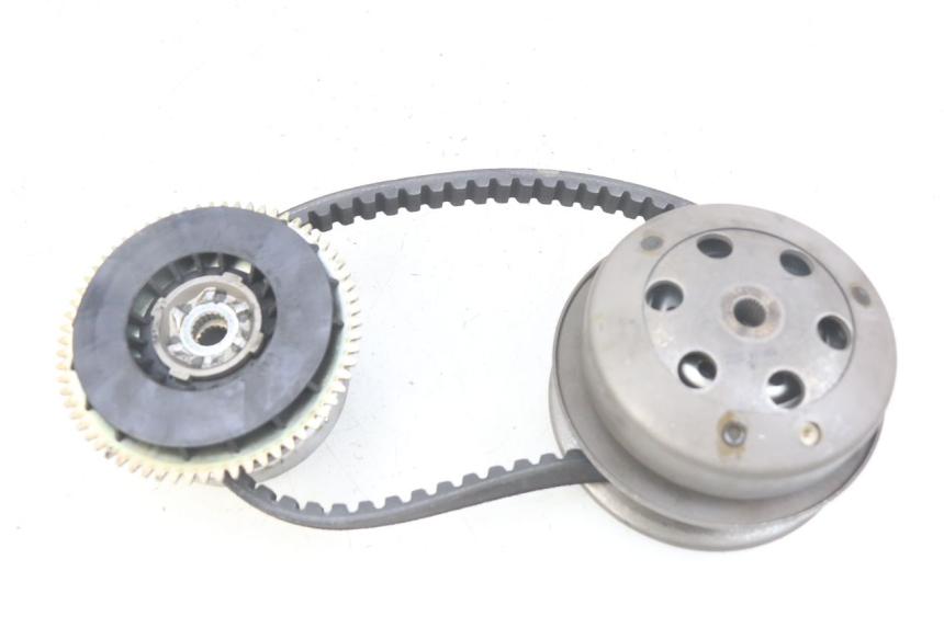 photo de CLUTCH VARIATOR KIT PIAGGIO VESPA LX 2T 50 (2005 - 2013)