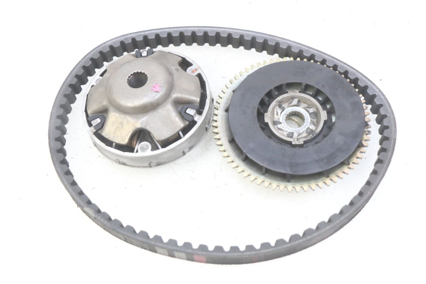 photo de CLUTCH VARIATOR KIT PIAGGIO VESPA LX 2T 50 (2005 - 2013)