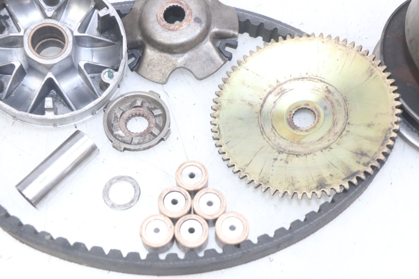 photo de CLUTCH VARIATOR KIT PIAGGIO ZIP 2T 50 (2009 - 2019)