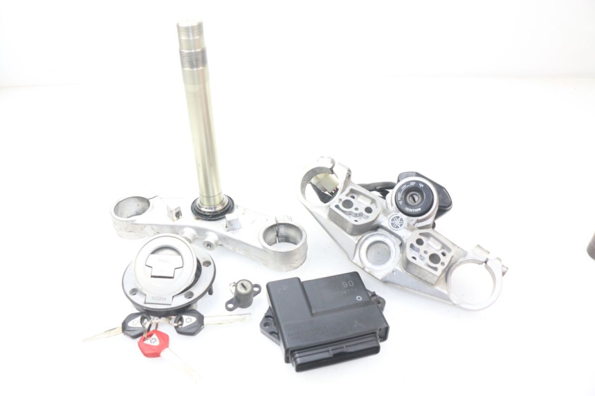 photo de LOCK KEY CDI IGNITION SWITCH KIT YAMAHA FJR ABS 1300 (2006 - 2012)