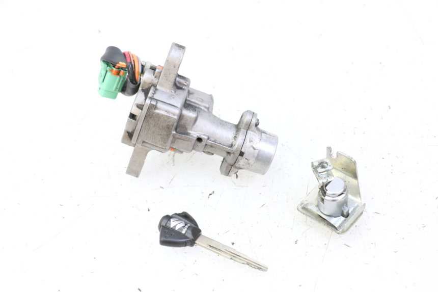 photo de LOCK SET KEY ECU SUZUKI GSR 750 (2011 - 2017)