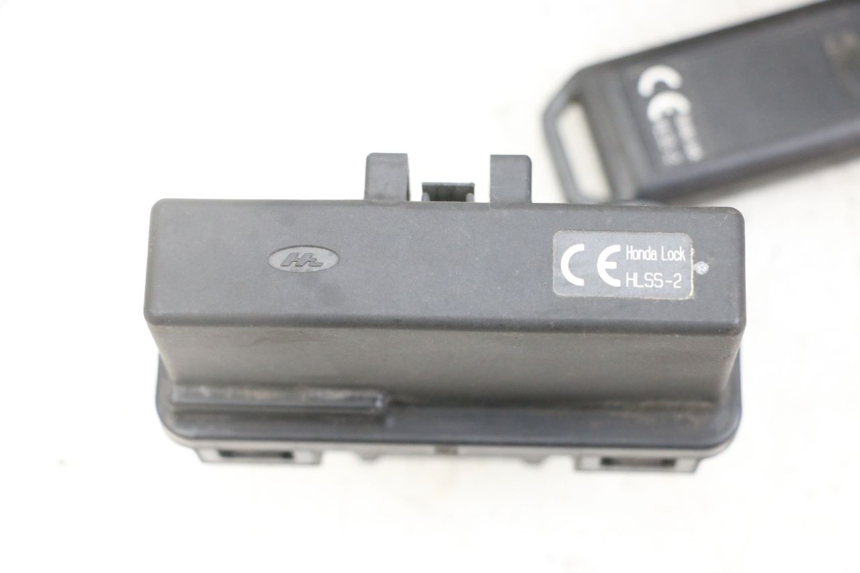 photo de LOCK SET KEY ECU HONDA SH i 300 (2015 - 2020)