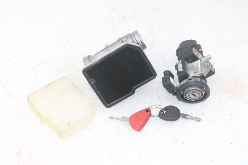 photo de LOCK SET KEY ECU PIAGGIO MP3 HPE 300 (2019 - 2026) - Component detail