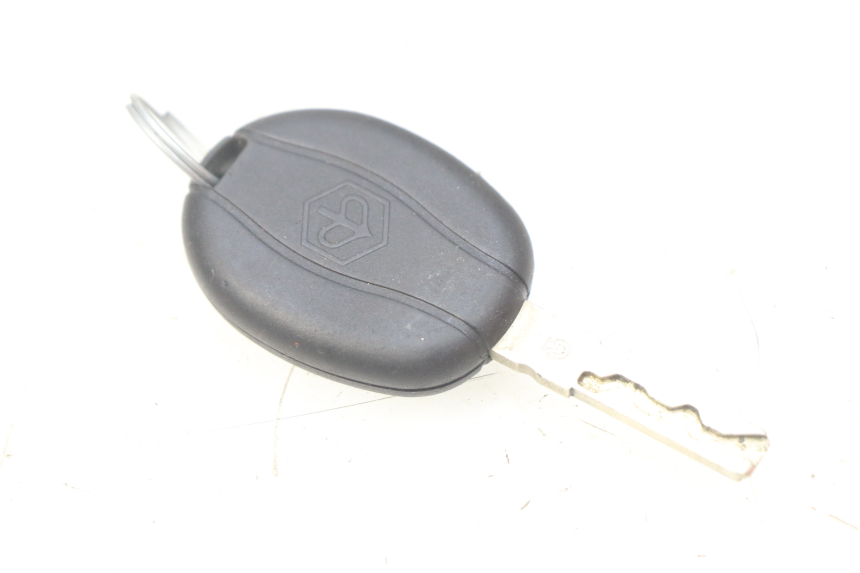 photo de LOCK SET KEY ECU PIAGGIO MP3 500 (2014 - 2016)