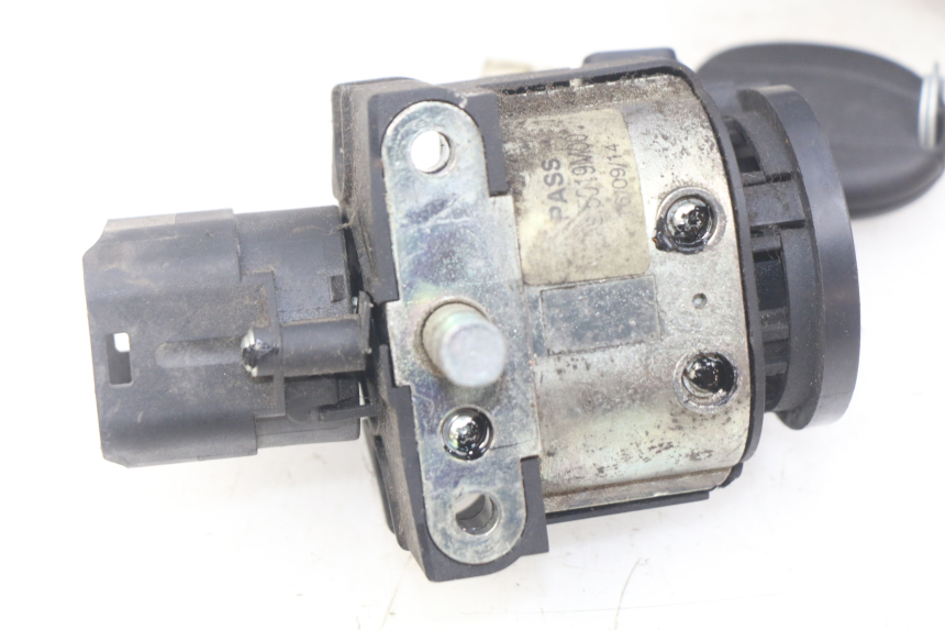 photo de LOCK SET KEY ECU PIAGGIO MP3 500 (2014 - 2016)