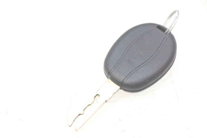 photo de LOCK SET KEY ECU PIAGGIO MP3 500 (2014 - 2016)