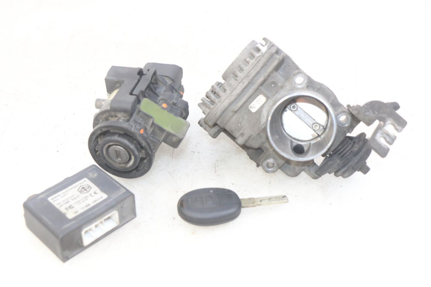 photo de LOCK KEY CDI IGNITION SWITCH KIT PIAGGIO MP3 LT 400 (2007 - 2012)