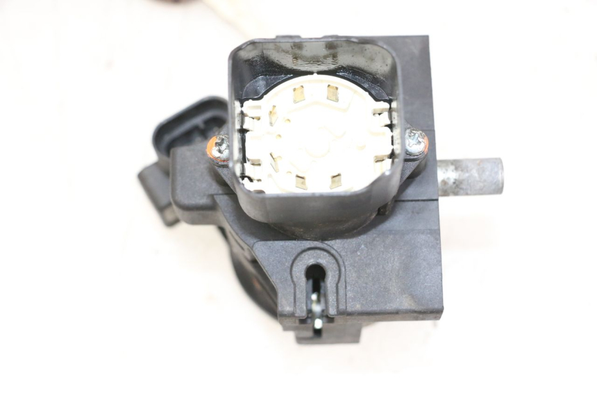 photo de LOCK KEY CDI IGNITION SWITCH KIT PIAGGIO MP3 LT 400 (2007 - 2012)