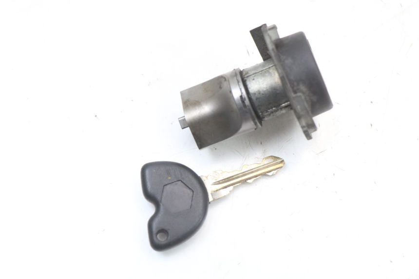 photo de LOCK KEY CDI IGNITION SWITCH KIT PIAGGIO X8 125 (2004 - 2007)