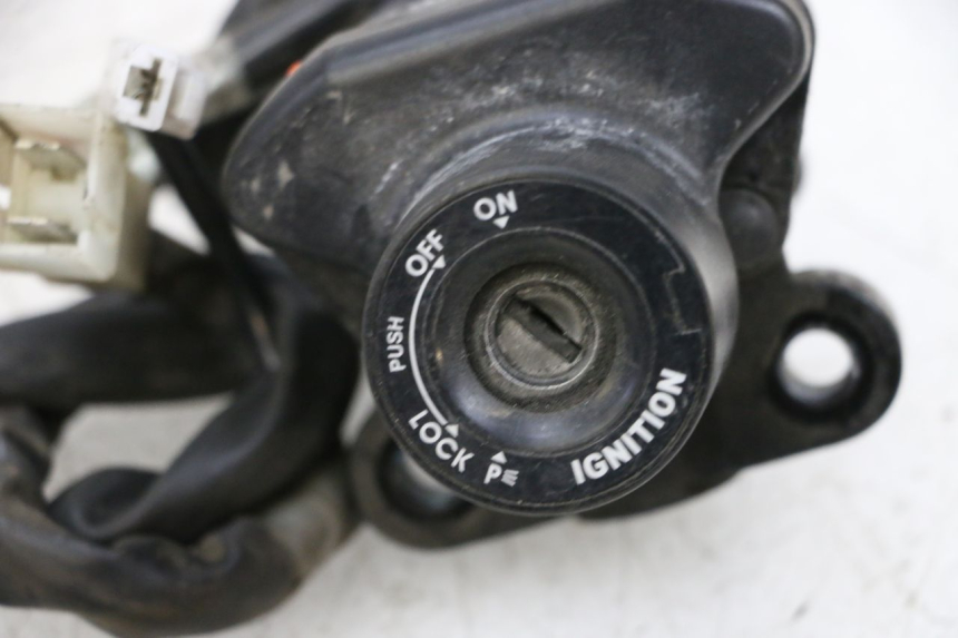 photo de LOCK SET KEY ECU YAMAHA TDM ABS 900 (2002 - 2014) - Markings and original references