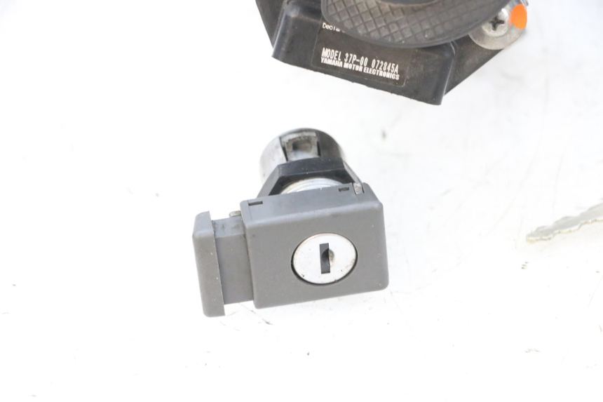 photo de LOCK KEY CDI IGNITION SWITCH KIT YAMAHA X-MAX XMAX 125 (2010 - 2014)