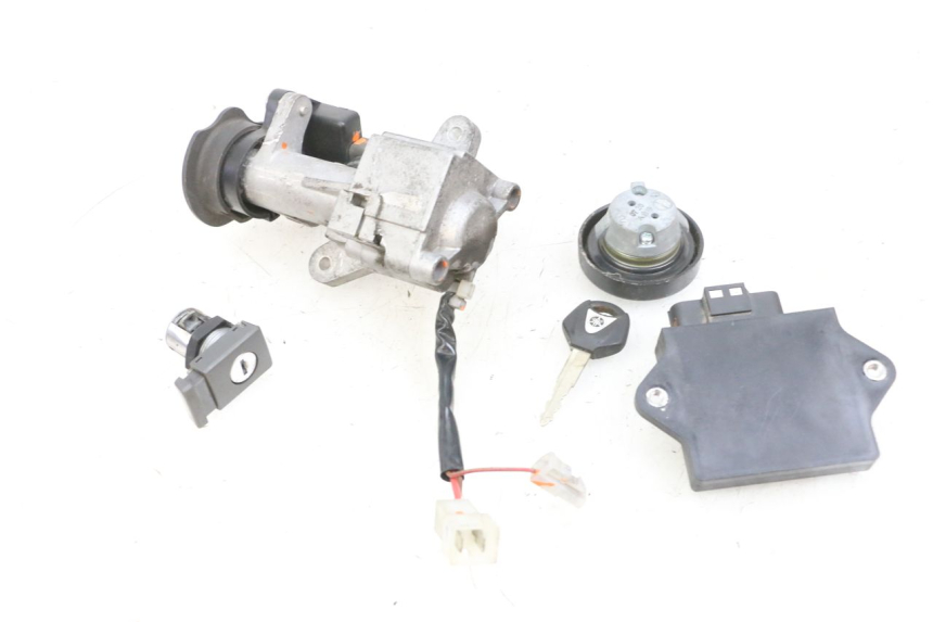 photo de LOCK KEY CDI IGNITION SWITCH KIT YAMAHA X-MAX XMAX 125 (2010 - 2014)