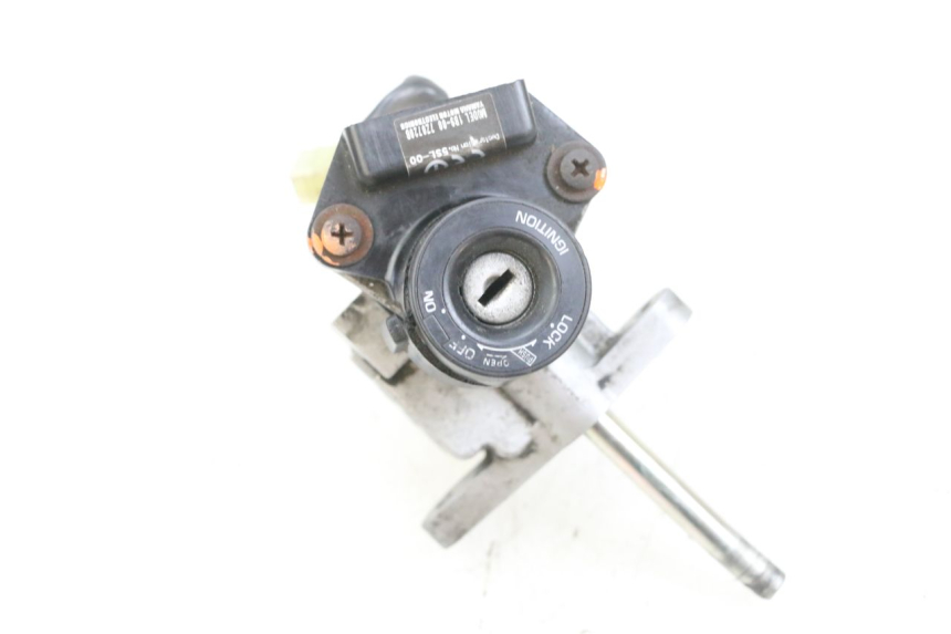 photo de LOCK KEY CDI IGNITION SWITCH KIT YAMAHA XMAX X-MAX 125 (2006 - 2009) - Supplementary product photo