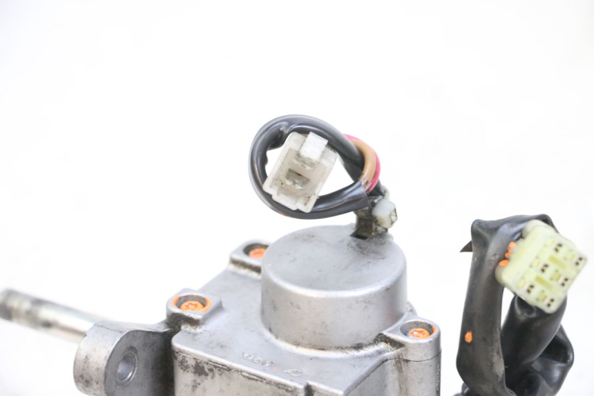 photo de LOCK KEY CDI IGNITION SWITCH KIT YAMAHA XMAX X-MAX 125 (2006 - 2009) - Checked used part