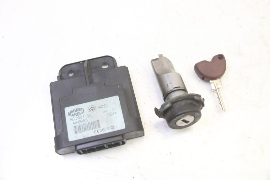 photo de LOCK KEY CDI IGNITION SWITCH KIT PIAGGIO X9 EVOLUTION 125 (2003 - 2007)